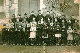 Ancienne photos de classe de l´école de Bouchala à Saint Martin Lestra de l´
